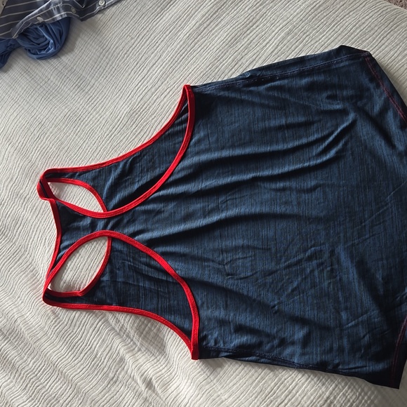 CLE dri-fit tank - Picture 2 of 3